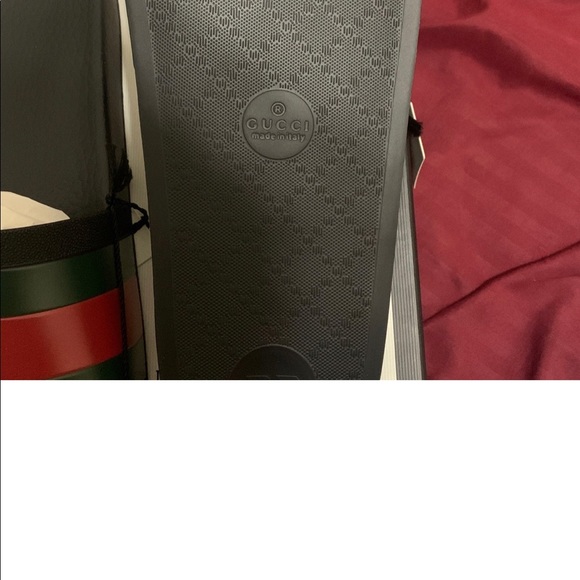 Gucci flip flops size 11 main image 5